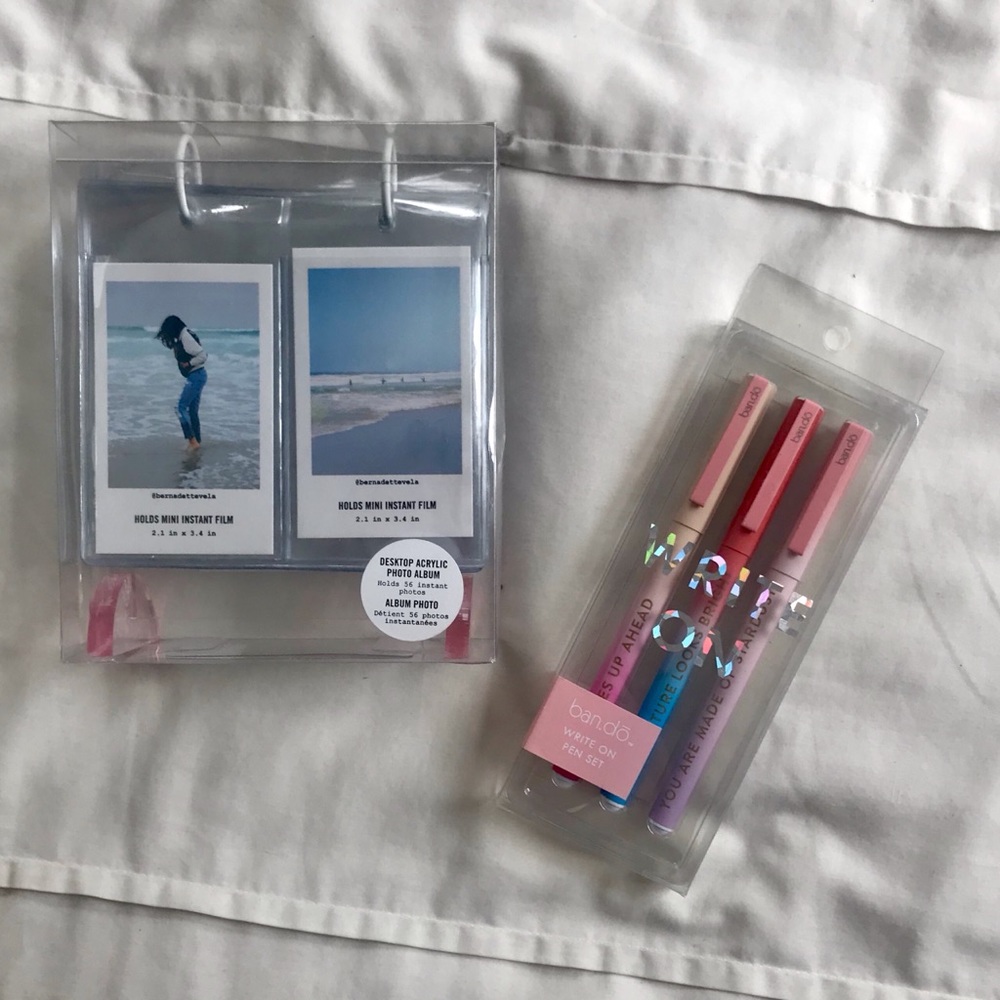 Instax frame & cute pens